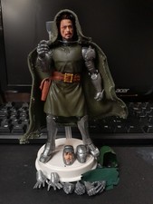 Dr Doom Marvel Legends