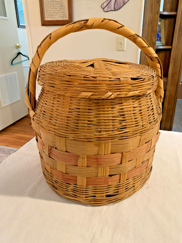 Farmhouse wicker basket - wicker,
