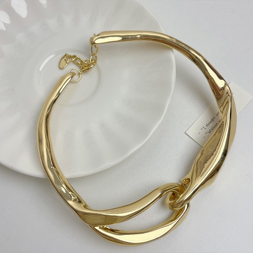 Women chunky necklace - women,