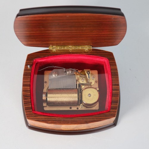 Reuge music box unchained - music,