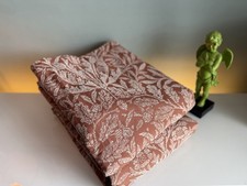 Morris&Co Large Acorn Tonal