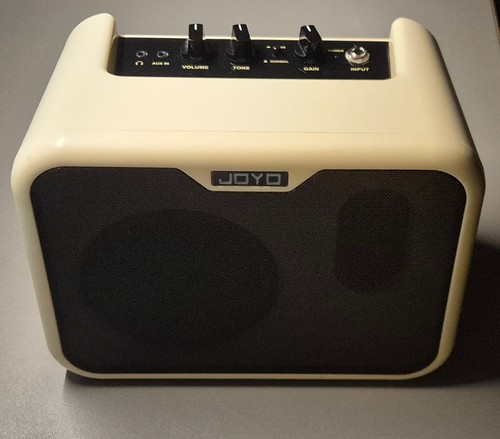 Joyo 10b 10w - portable, bass