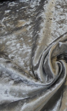Metres velvet cushion - 1,