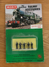 Merit  N Gauge 5015 Station Staff - sealed pack - 5 figures