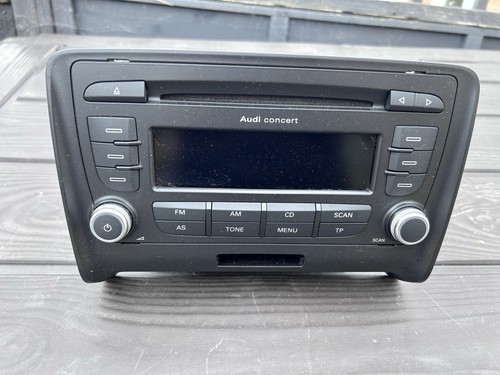 Audi concert radio - with, code
