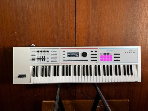 Roland juno 61 key - 61, 61-key
