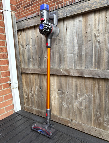 Dyson animal cordless - v8,