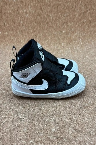 Nike air jordan crib - air,