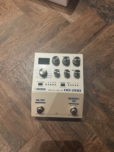 Boss 200 digital delay - dd-200,