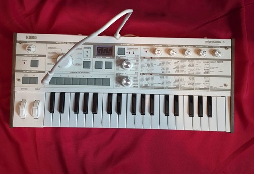 Korg microkorg virtual - s,