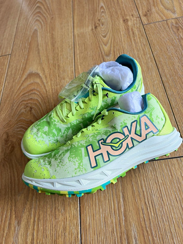 Hoka crescendo spiked mesh - hoka,