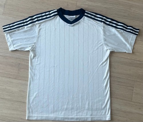 Vintage 90s adidas white - vintage, short