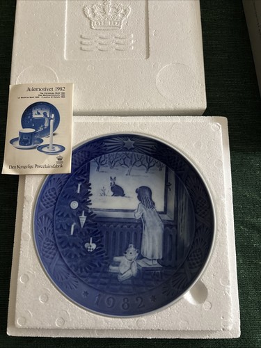 Royal copenhagen 1982 - royal,