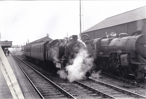 Tutbury railway station - tutbury,