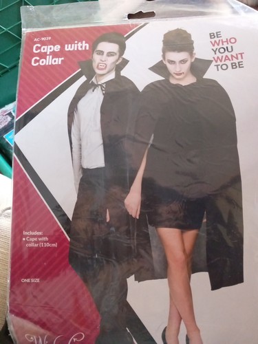 Black gothic halloween cape - gothic,