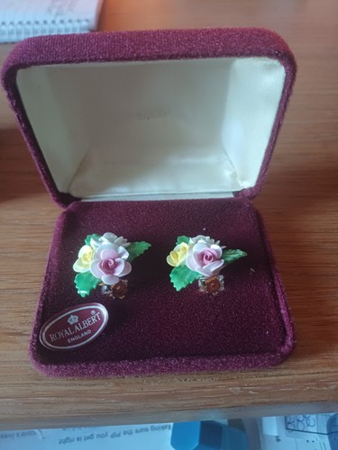 Vintage royal albert bone - royal,