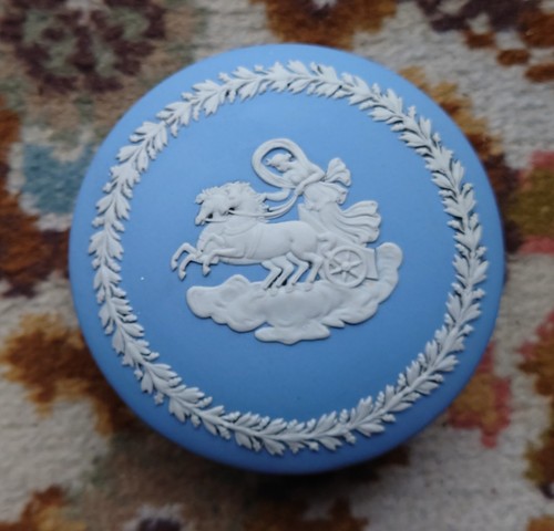 Wedgwood jasper ware blue - ware,