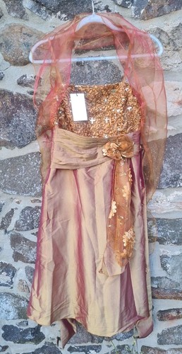 Stunning gold pink floral