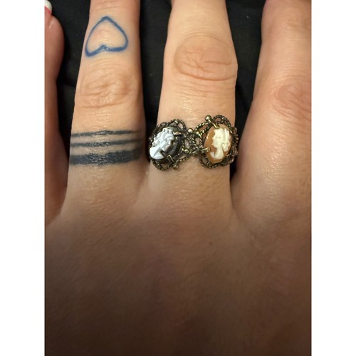 Vintage double cameo ring - vintage,