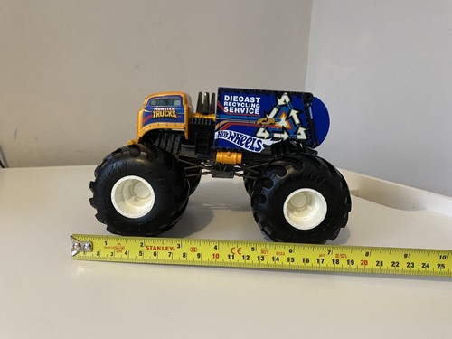 Hot wheels monster trucks 2018 - wheels,