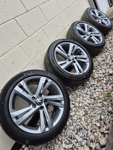 Golf mk8 alloy - golf,