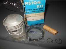 NOS OEM Honda C72 Piston Kit
