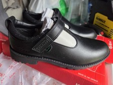 Girls Black Kickers School Shoes 34  New In Box Uk Size 2 T BAR