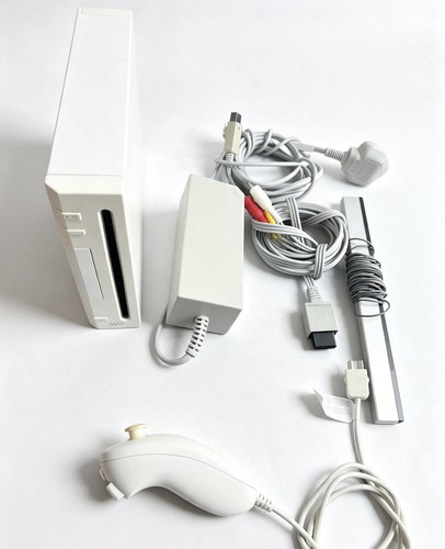 Nintendo wii console - nintendo,