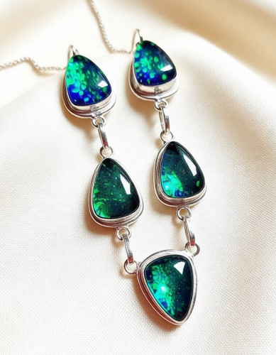 Australian triplets opal - australian,