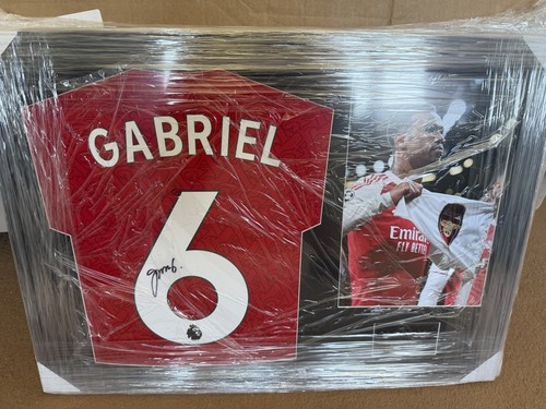 Gabriel signed arsenal shirts - gabriel,
