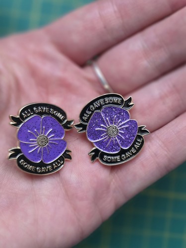 Purple poppy badge - purple,