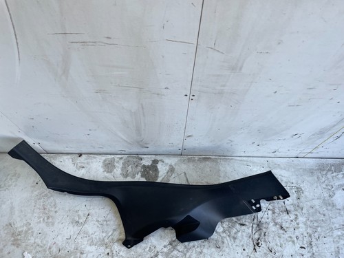 Ford fiesta post trim s - post,