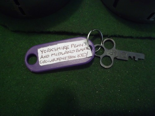 Money box key - fits, the
