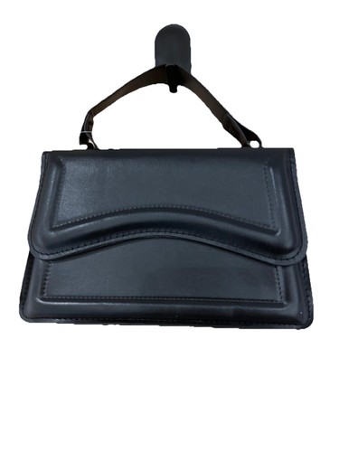 Black padded shoulder - black,
