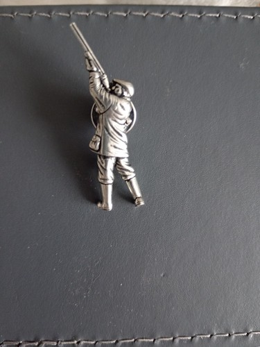 Game keeper clay pigeon - clay,