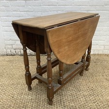Vintage Old Charm Oak Drop Leaf Gate Leg Dining Table