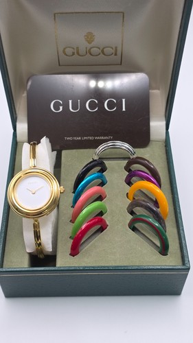 Gucci ladys watch with - ladys,