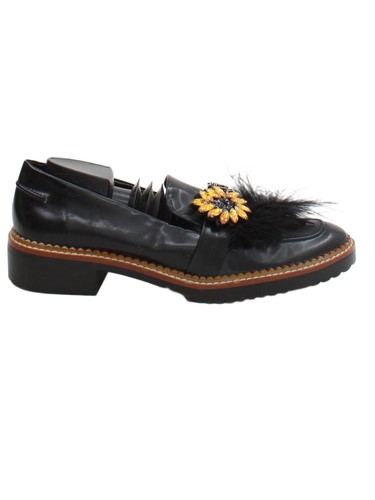 Zara women flat shoes 6 - flat,