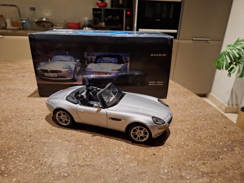 Kyosho scale bmw z8 - 1/18,