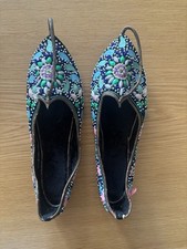 Handcrafted Indian Jutti Shoes, Beaded & Embroidered, Blue Green Pink , Size 6