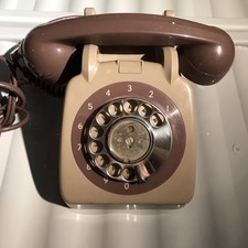 VINTAGE BROWN / BEIGE 1970s