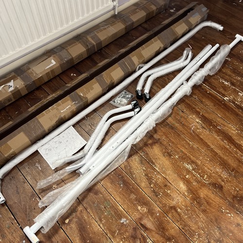 Boxed white clothes rail - , 5
