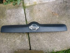 NISSAN MICRA K11 BOOT TAILGATE HANDLE TRIM STRIP NUMBER PLATE LIGHT