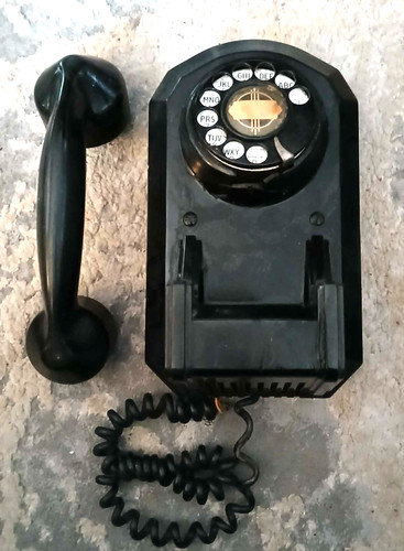 Vintage bakelite monophone - bakelite,