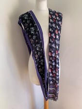 Laura Ashley x 2 pattern print