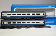 2x Airfix BR Mk2 FO 1st Class Coaches Inter-City Blue & Grey 54201-8 - OO Gauge