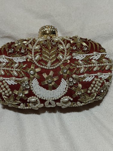 Red satin pearl - red,