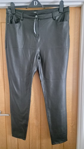 Next pvc faux - next,