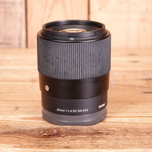 Used sigma 30mm dc - used,