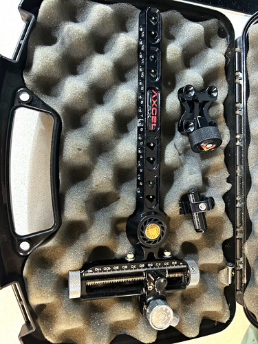 Axcel ax3000 compound bow - axcel,
